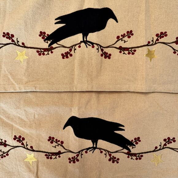 English Cottage Crow & Berry Panels Park Designs Set of 2 Cotton Lined 35"x35" - Picture 2 of 11